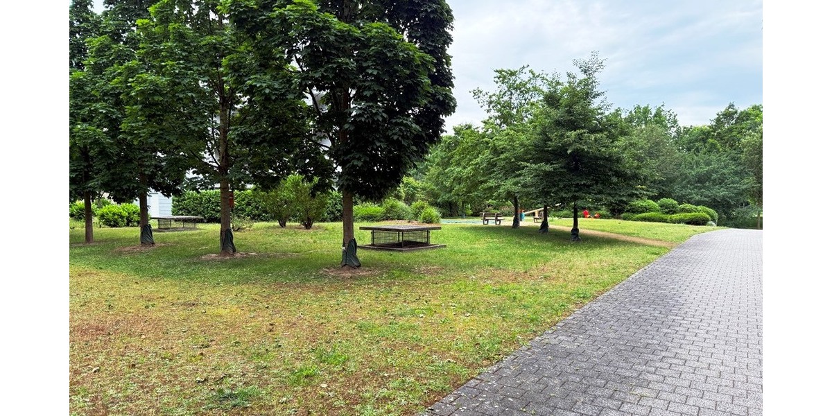 Grundstück am Park