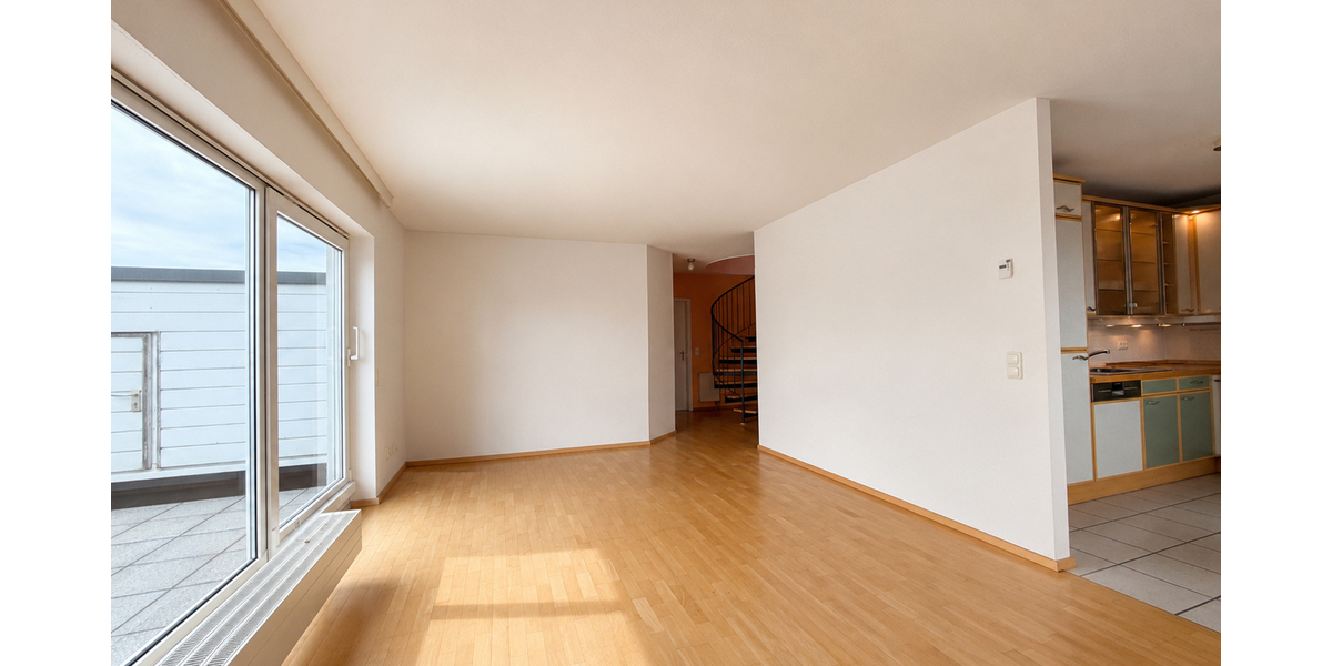 *Schöne DG-Maisonnette-Whg. mit gr. Terrasse und Fernblick* - Maisonettenwohnung Hofheim am Taunus | Angebot:27250189