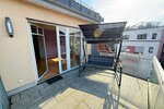 Hofheim: Seniorenresidenz mit Penthousefeeling! Charmante 3-Zimmerwohnung in zentraler Lage - Etagenwohnung Hofheim | Angebot:25539425