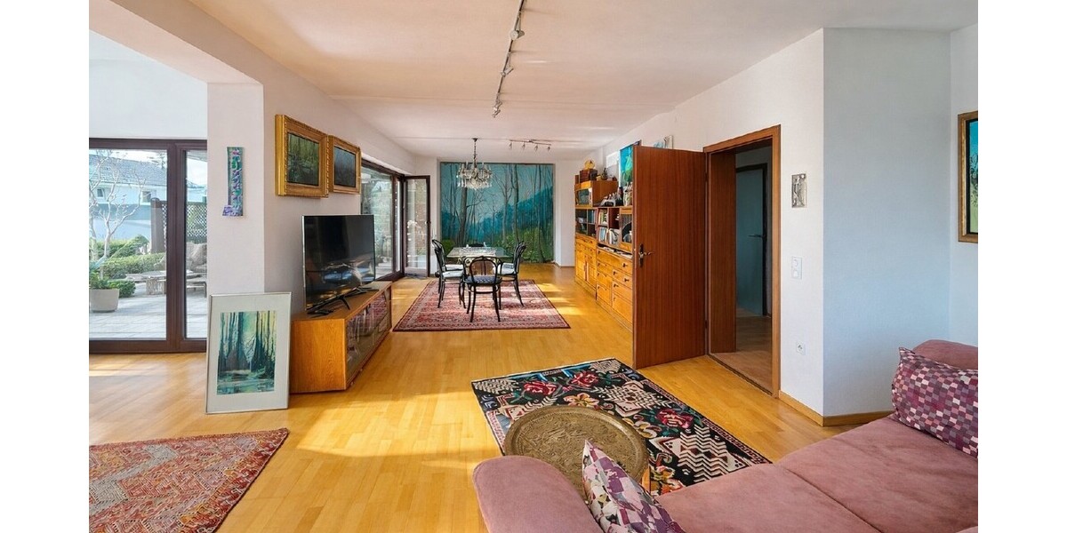 2. Wohnzimmer