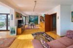 Frankfurt-Nieder-Erlenbach: Einmalige Lage! Großzügiges Villenanwesen am Bebauungsrand - Einfamilienhaus Frankfurt am Main Bonames | Angebot:26334718