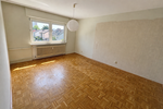 Neu-Isenburg: Großzügige 3 Zimmerwohnung mit Balkon und Garage! - Etagenwohnung Neu-Isenburg Isenburg | Angebot:27207973