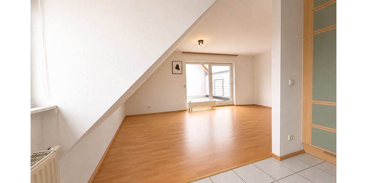 Blick ins Wohn- Esszimmer